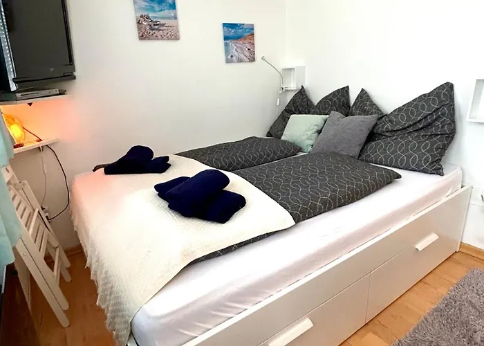 Mit Sauna Und Pool 公寓 斯拉德明